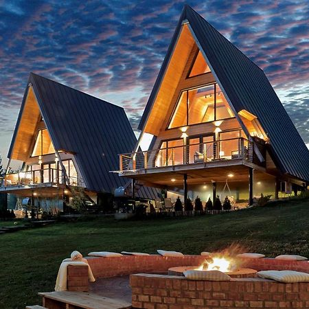 Arta Chalet Ceptura de Jos 外观 照片